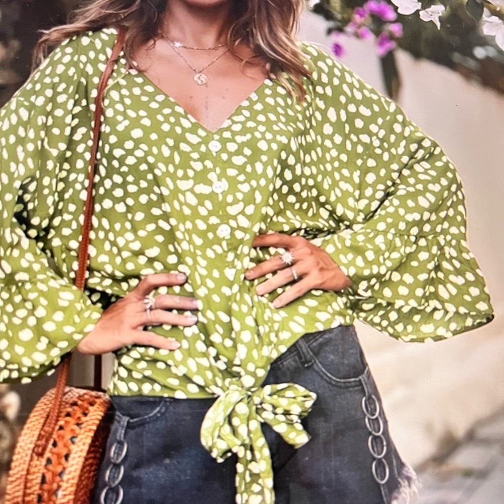 Boho Bell Sleeve Tied Hem Top/Blouse